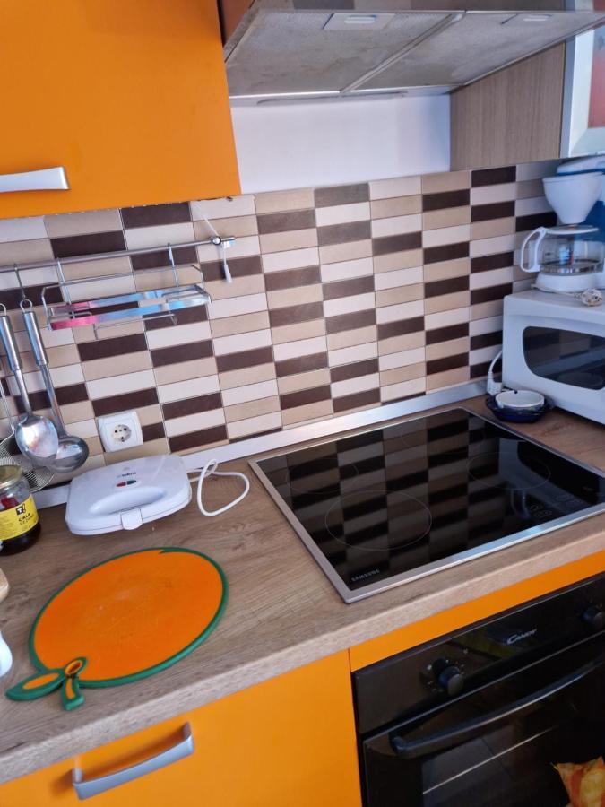 Vera Apartment Kampor Esterno foto