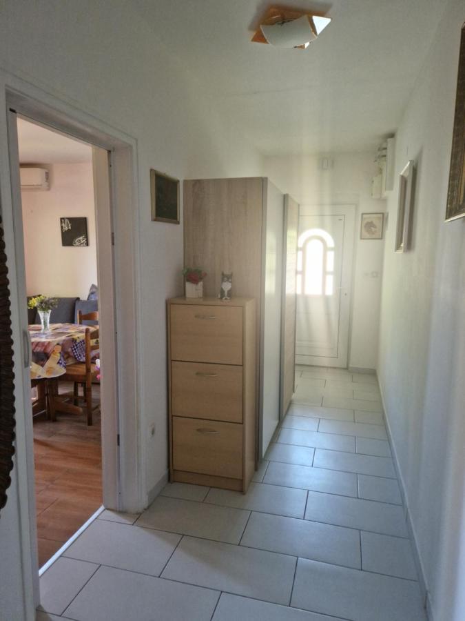 Vera Apartment Kampor Esterno foto