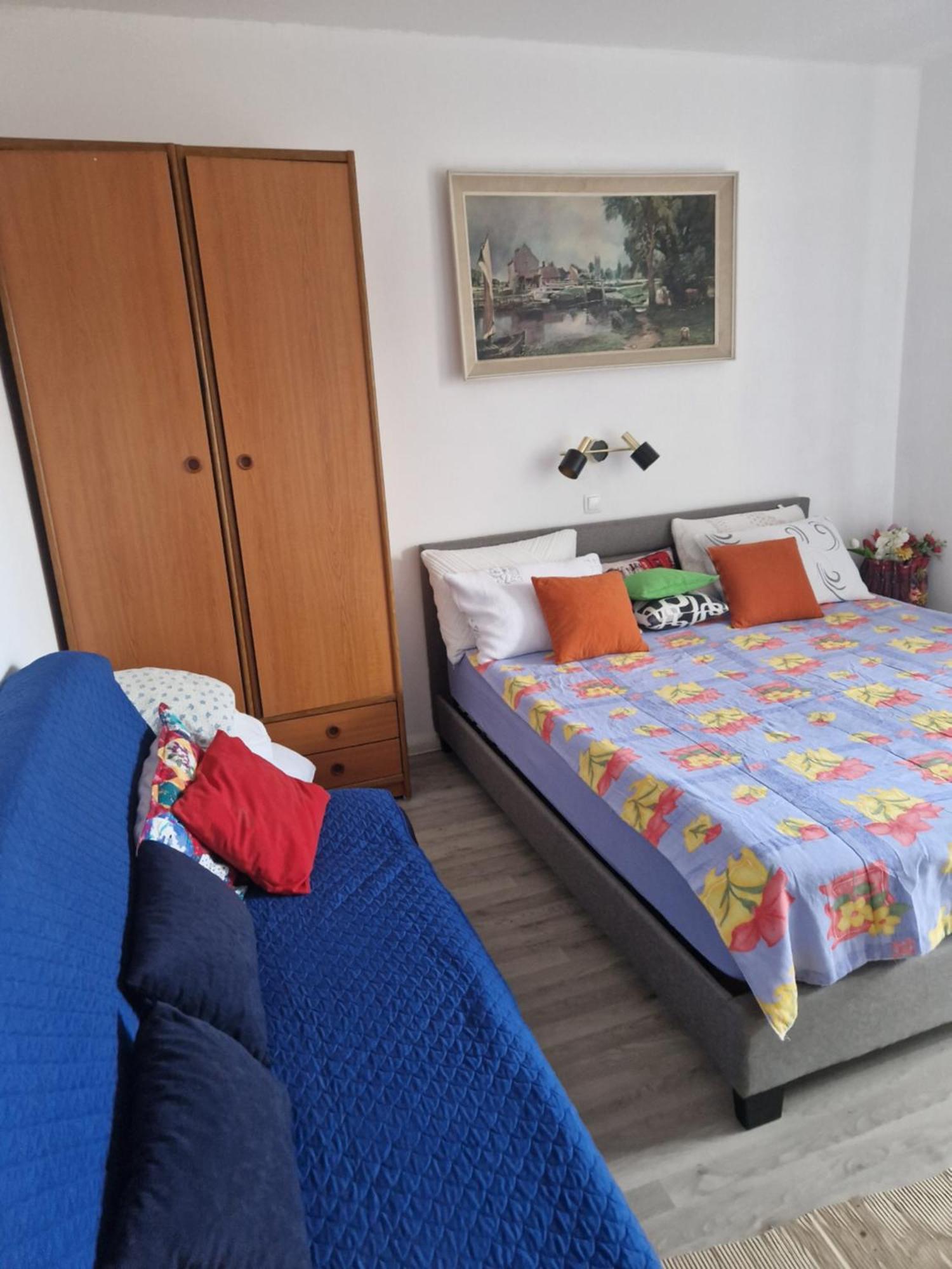 Vera Apartment Kampor Esterno foto