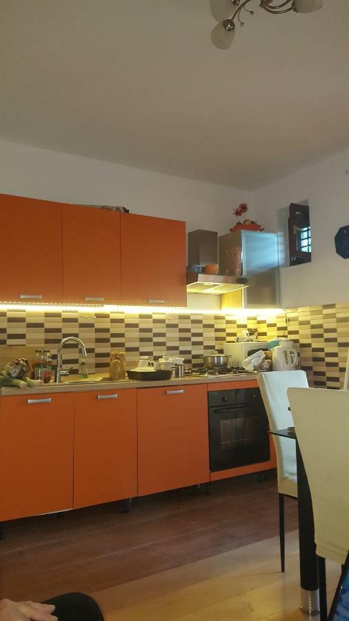 Vera Apartment Kampor Esterno foto